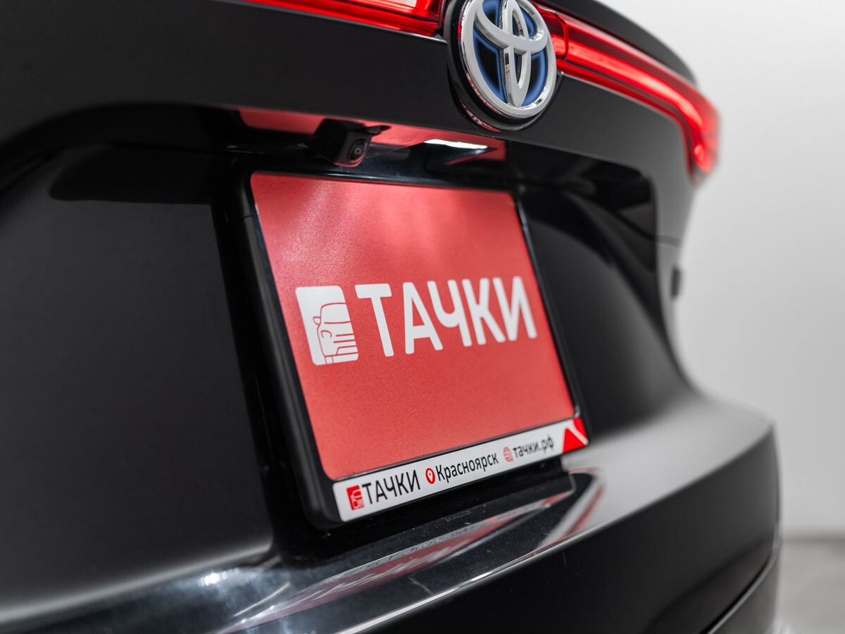 Toyota Harrier 2022 - фото автомобиля