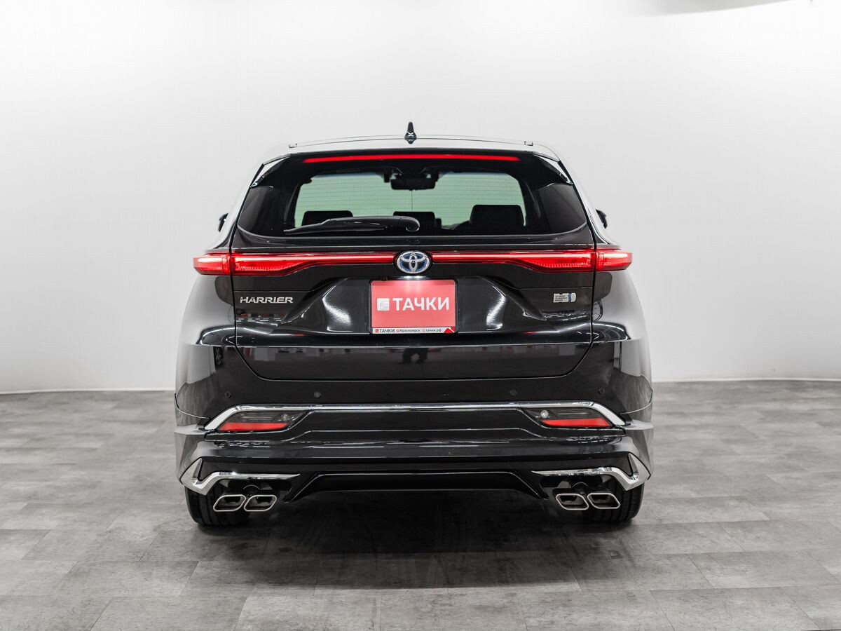 Toyota Harrier 2022 - фото автомобиля