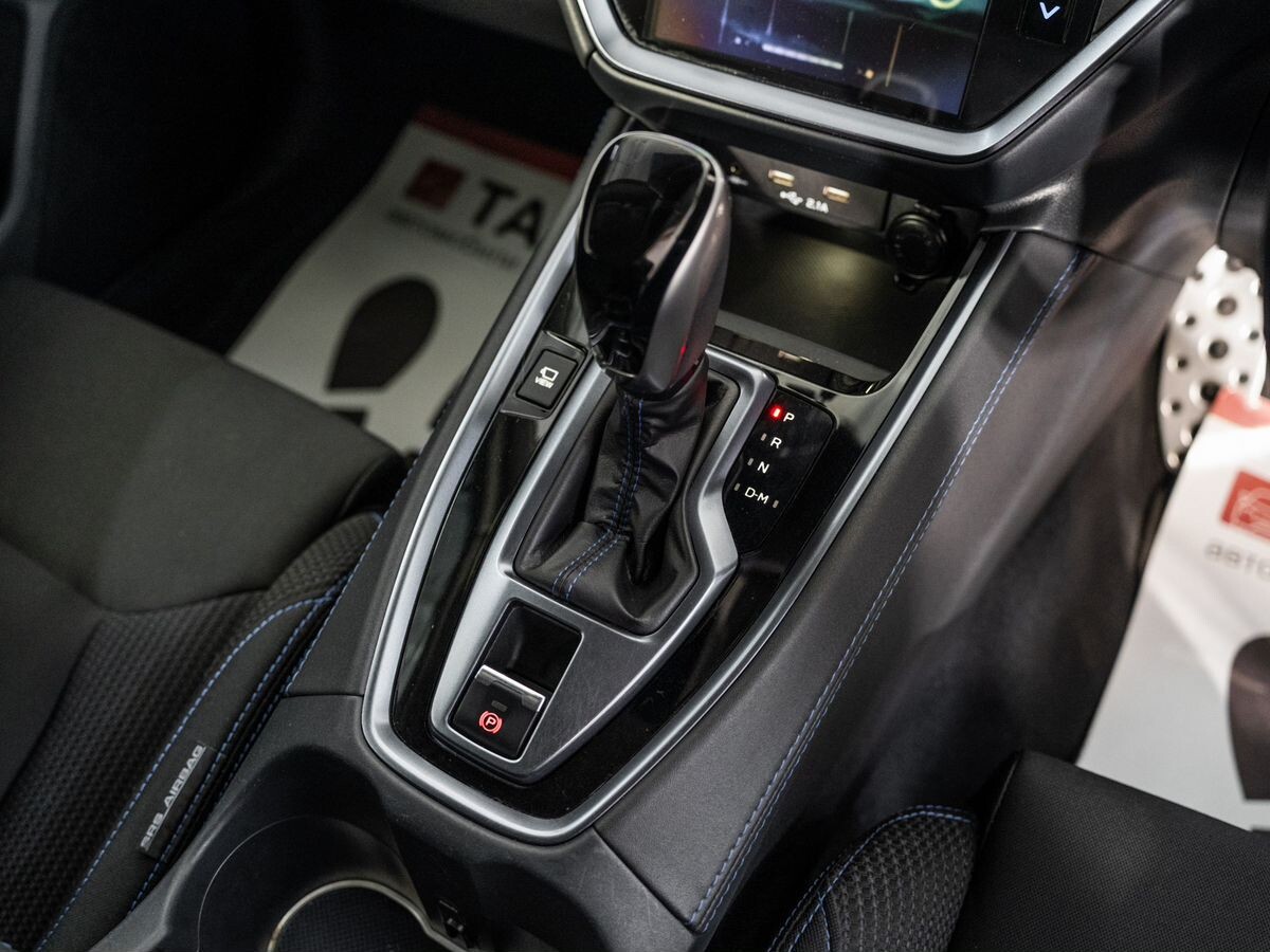 Subaru Levorg 2021 - фото автомобиля