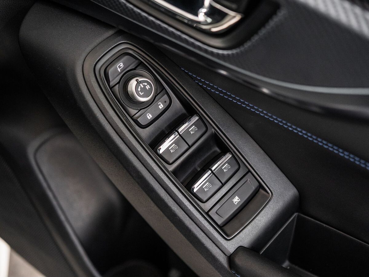 Subaru Levorg 2021 - фото автомобиля