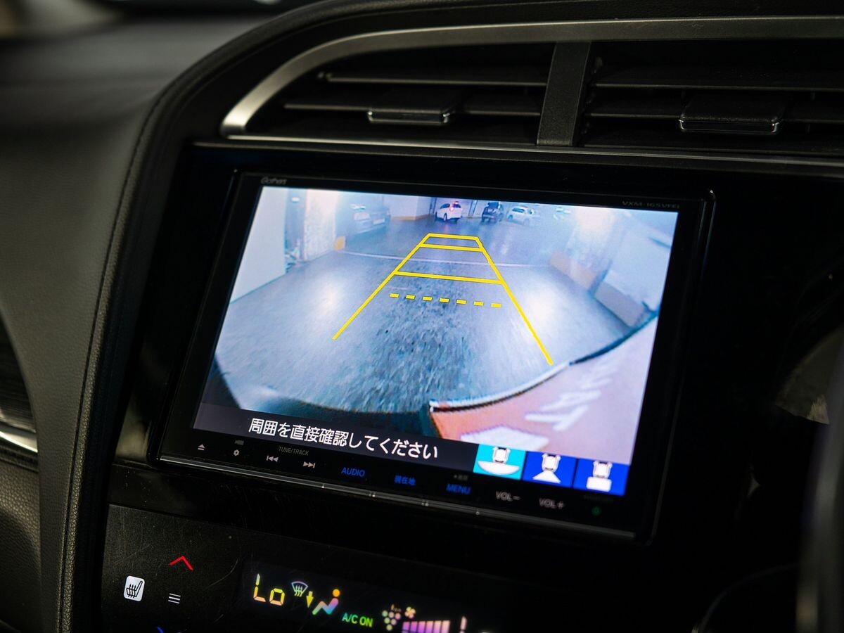 Honda Shuttle 2016 - фото автомобиля
