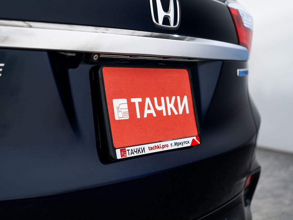 Honda Shuttle 2016 - фото автомобиля