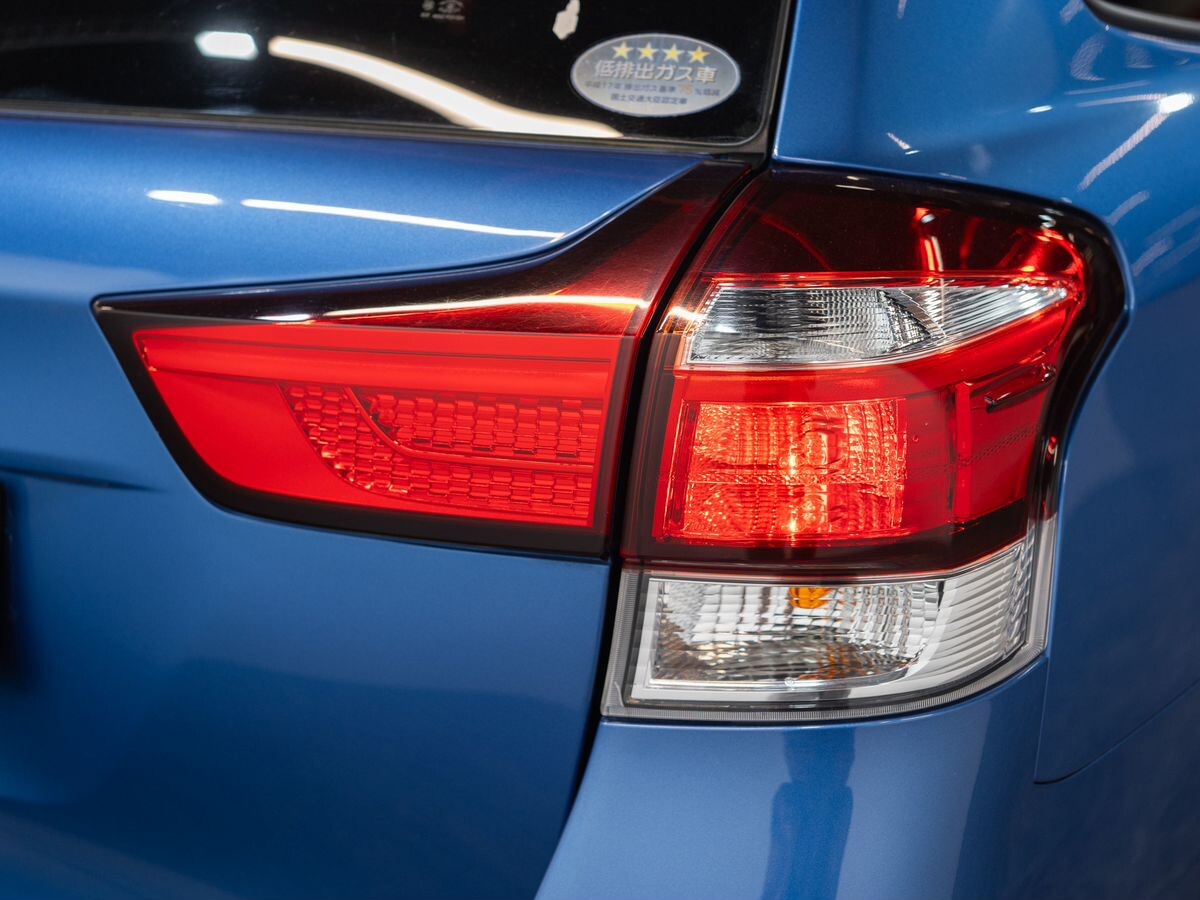 Toyota Corolla Fielder 2015 - фото автомобиля