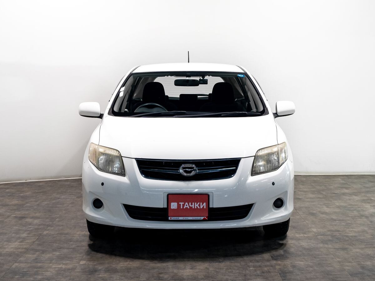 Toyota Corolla Fielder 2011 - фото автомобиля