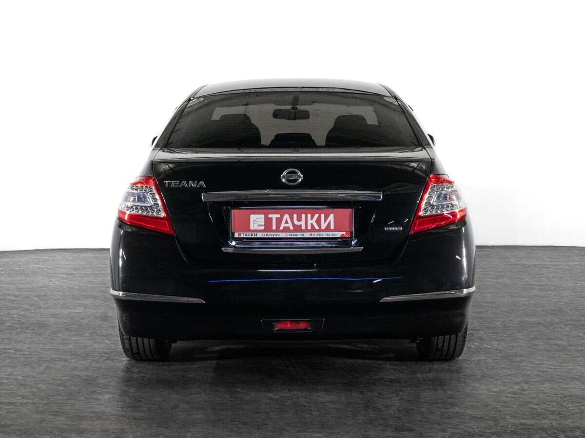 Nissan Teana 2012 - фото автомобиля