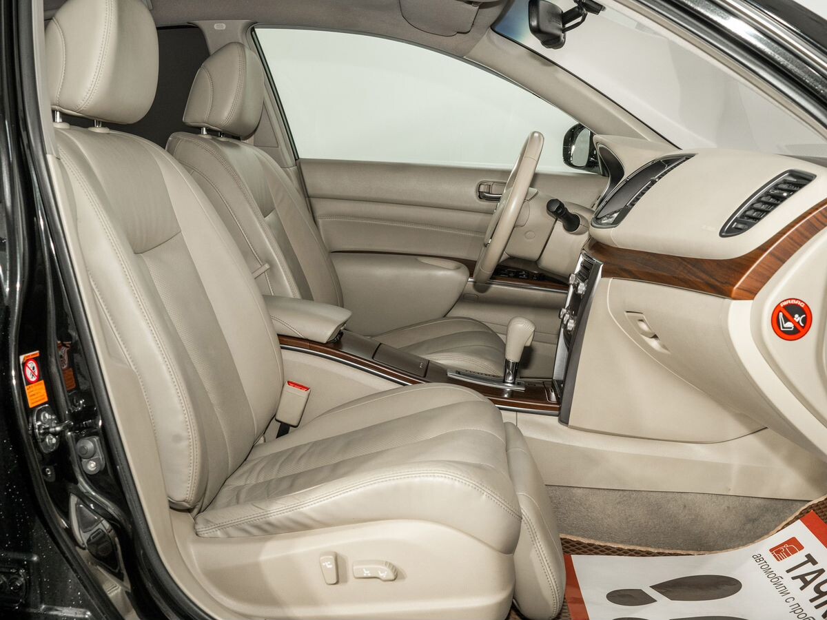 Nissan Teana 2012 - фото автомобиля