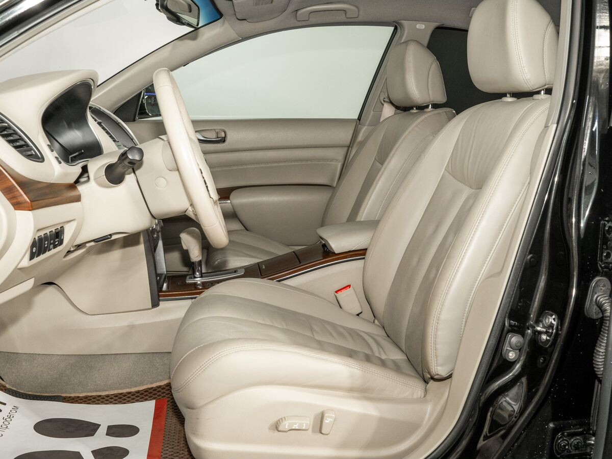 Nissan Teana 2012 - фото автомобиля