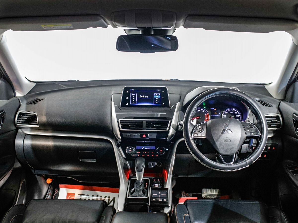 Mitsubishi Eclipse Cross 2018 - фото автомобиля