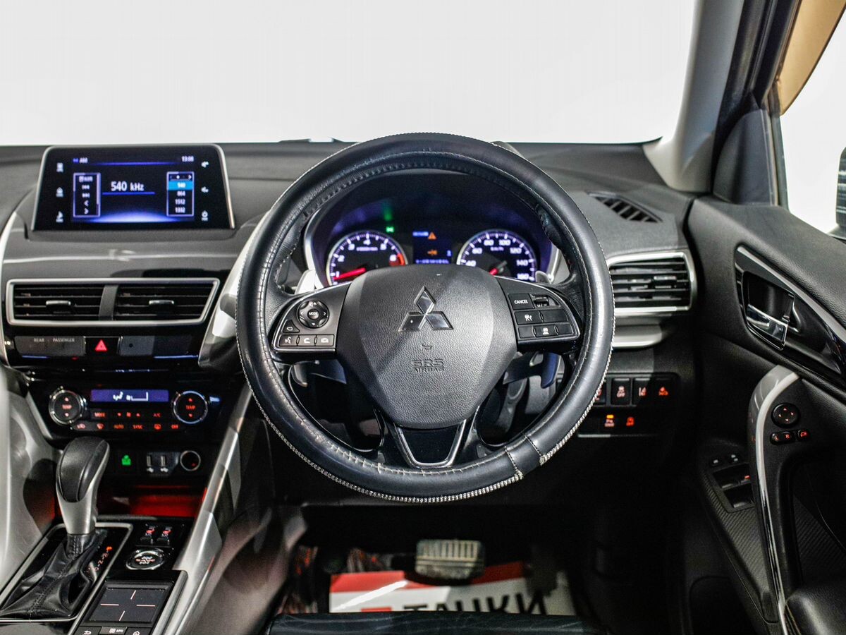 Mitsubishi Eclipse Cross 2018 - фото автомобиля