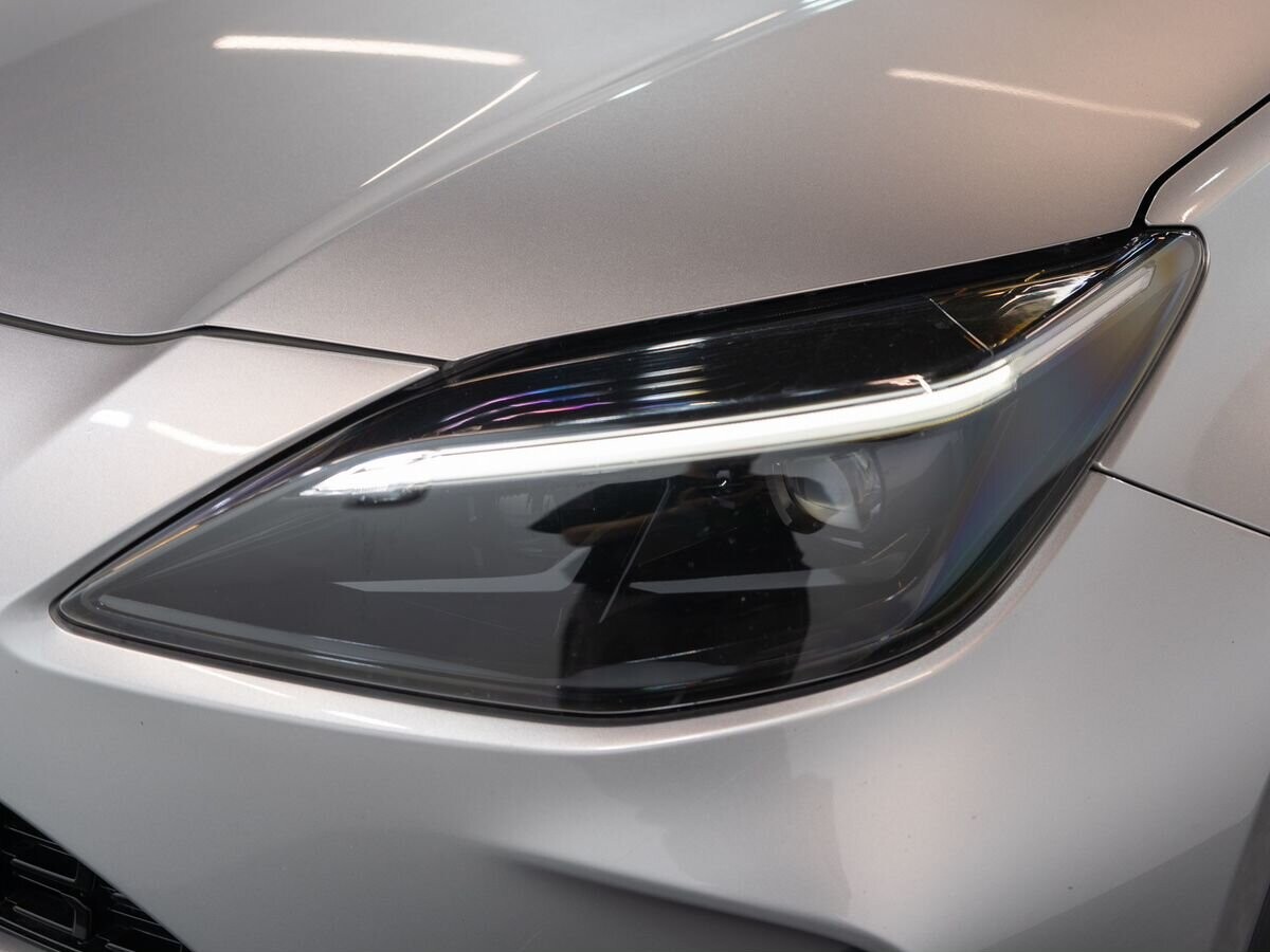 Toyota Yaris Cross 2020 - фото автомобиля
