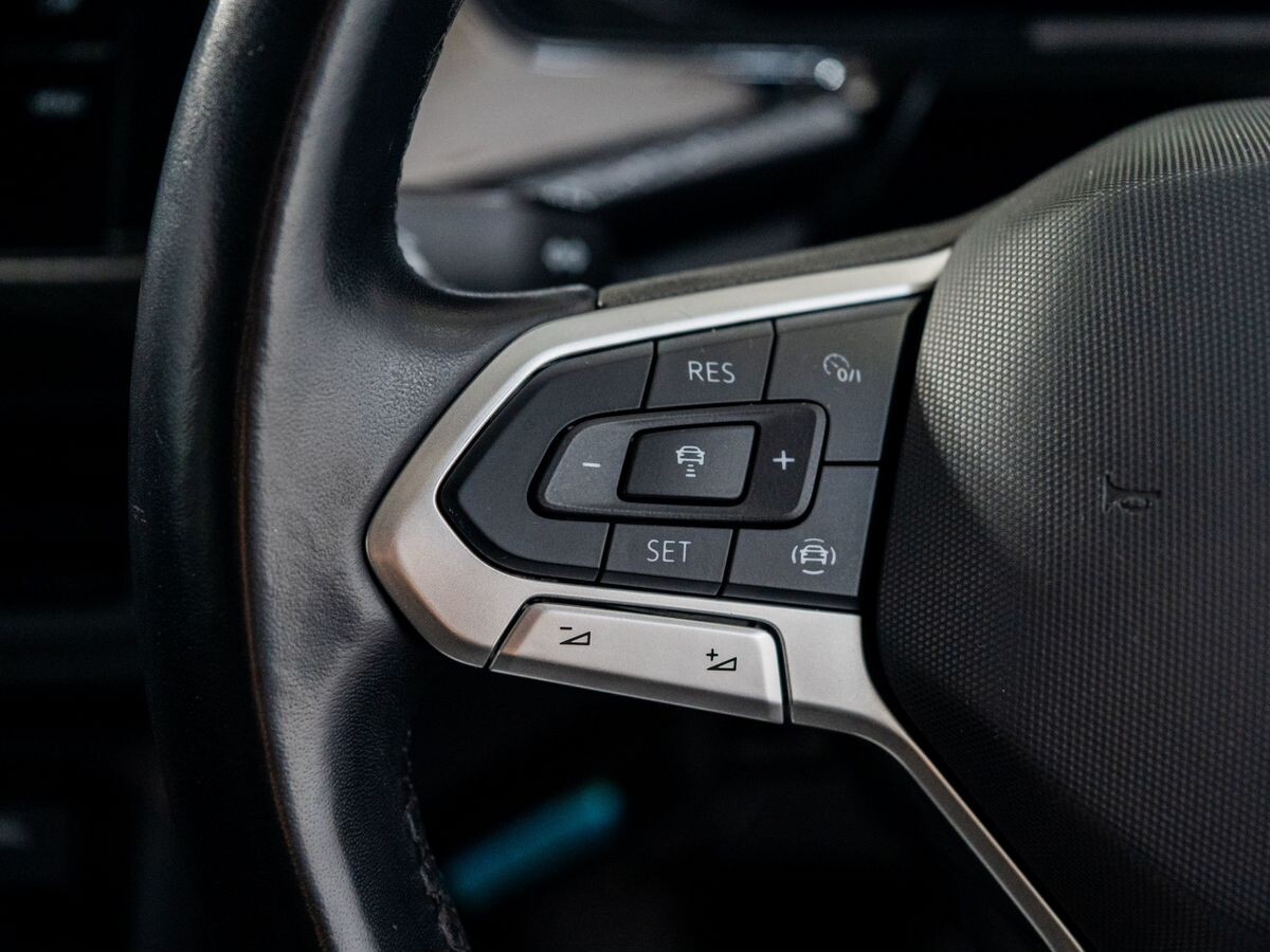 Volkswagen T-Cross 2020 - фото автомобиля