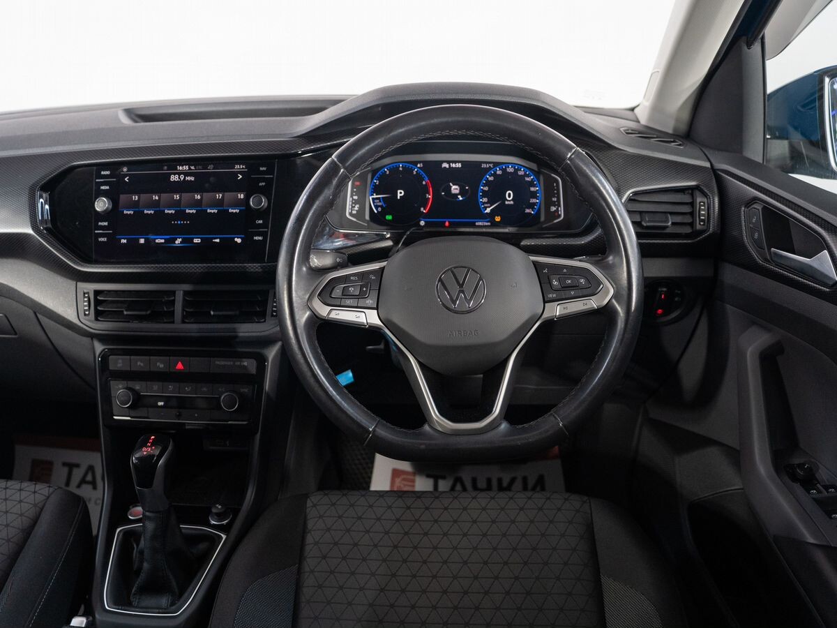 Volkswagen T-Cross 2020 - фото автомобиля