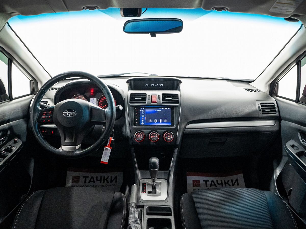 Subaru XV 2012 - фото автомобиля