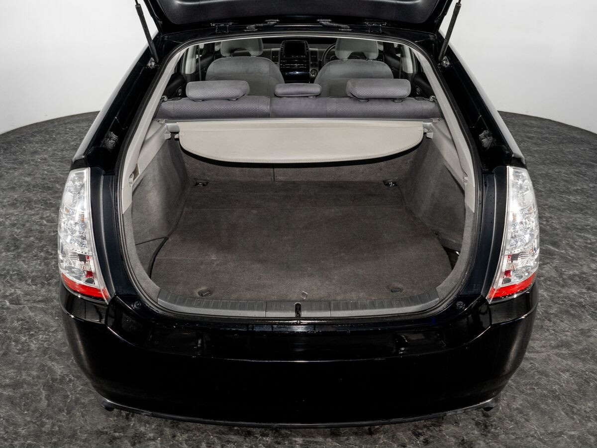 Toyota Prius 2008 - фото автомобиля