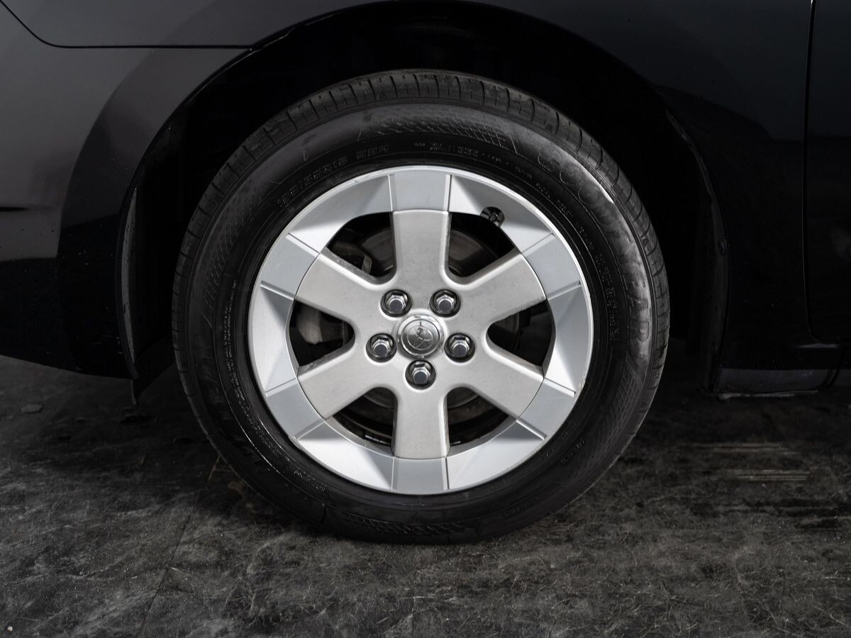 Toyota Prius 2008 - фото автомобиля