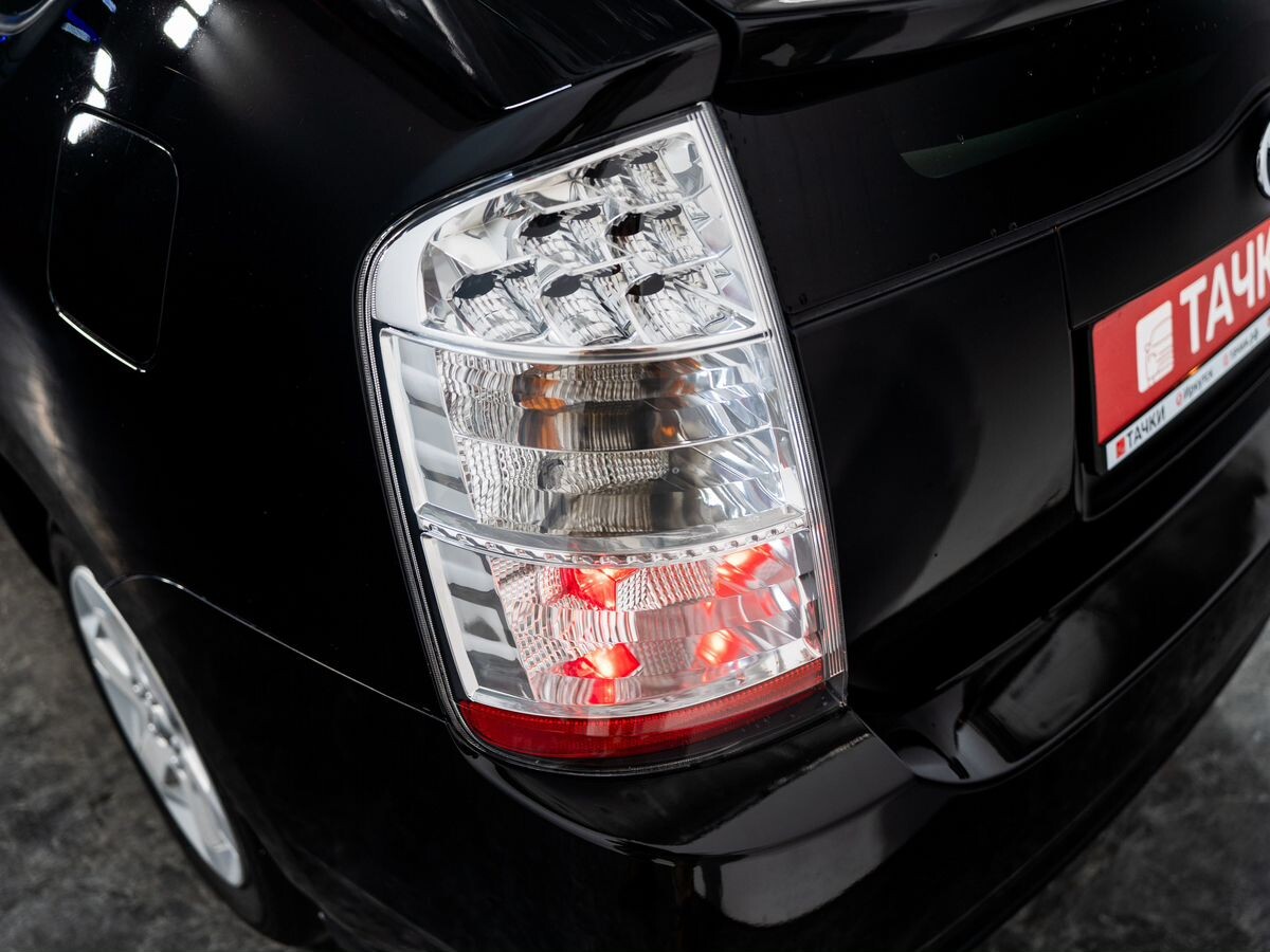 Toyota Prius 2008 - фото автомобиля