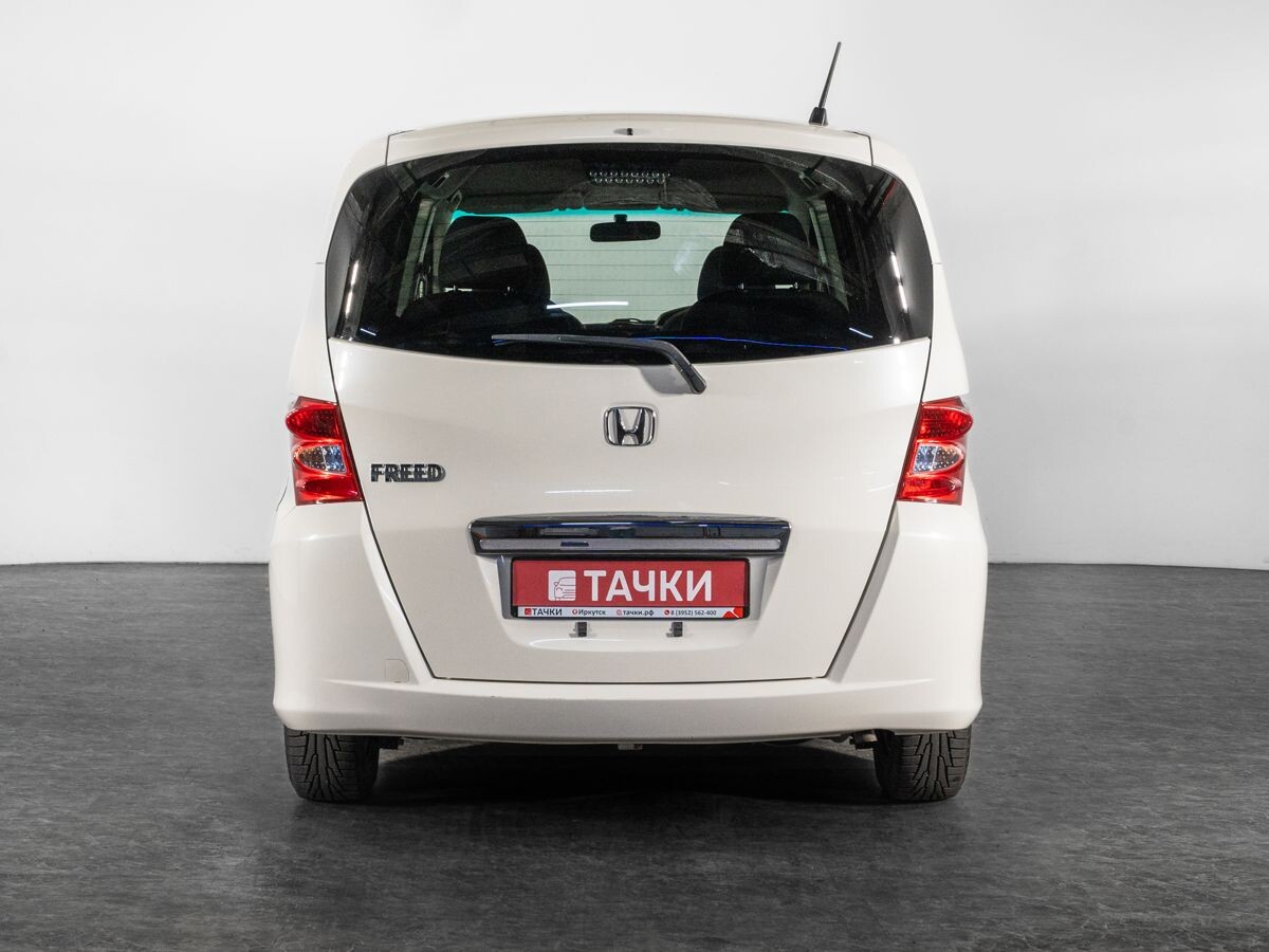Honda Freed 2009 - фото автомобиля