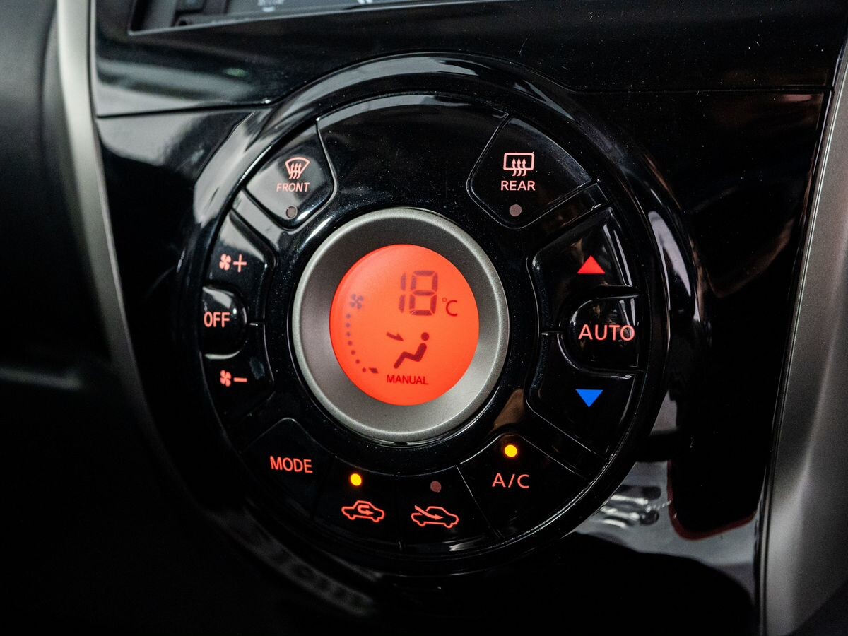Nissan Note 2016 - фото автомобиля