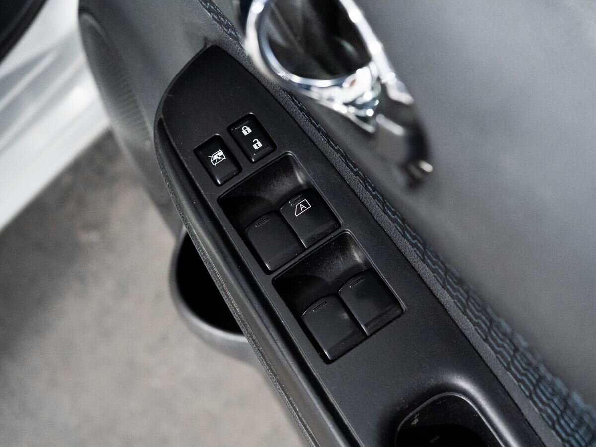 Nissan Note 2016 - фото автомобиля