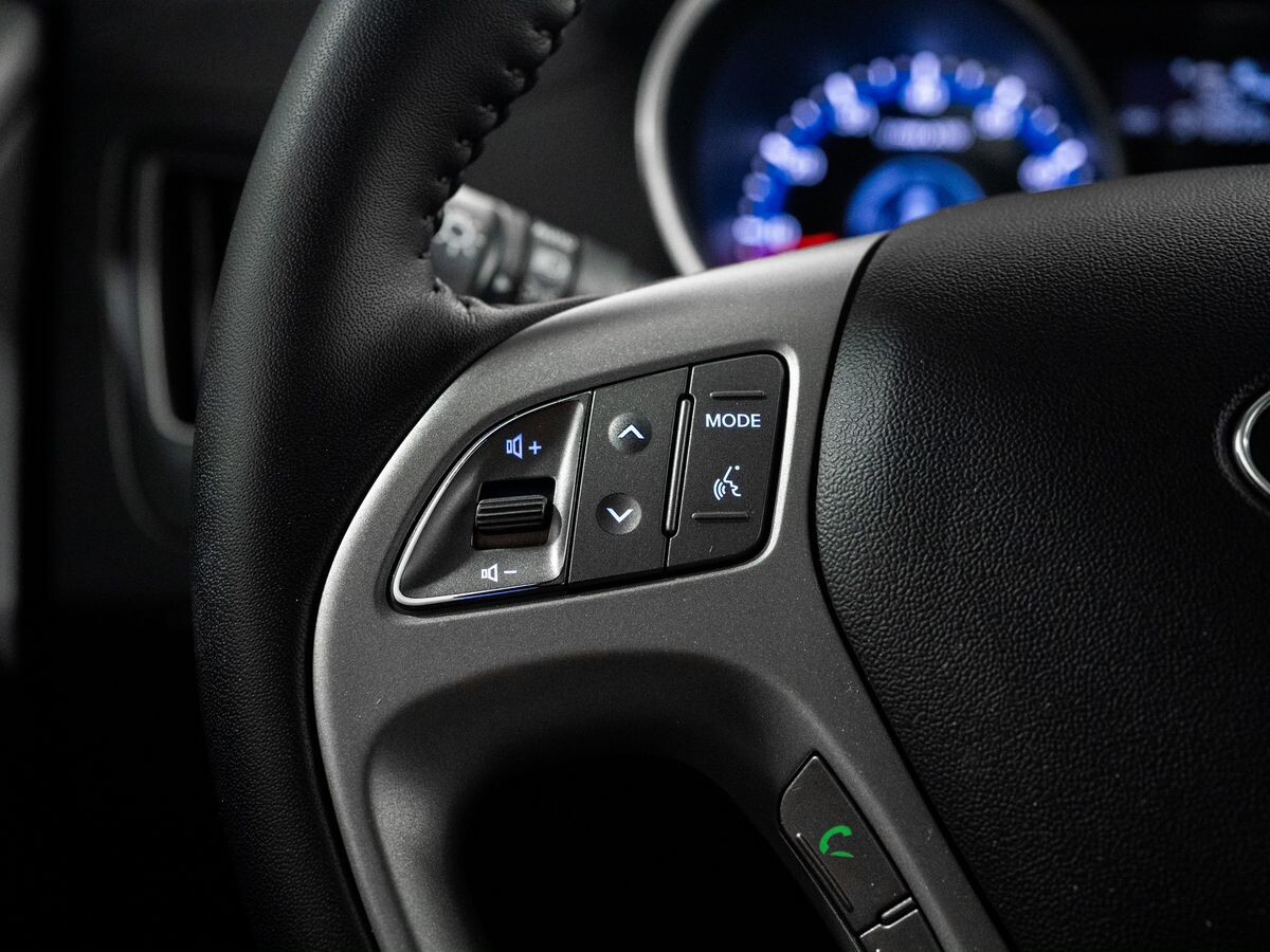 Hyundai ix35 2013 - фото автомобиля