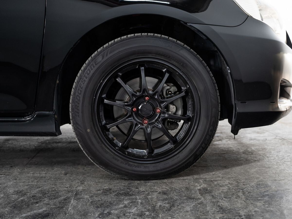 Toyota Corolla Fielder 2010 - фото автомобиля
