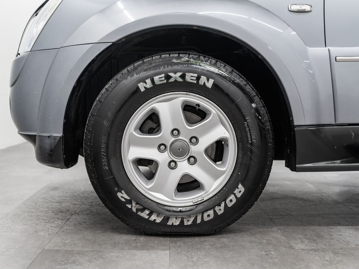 SsangYong Rexton 2012 - фото автомобиля