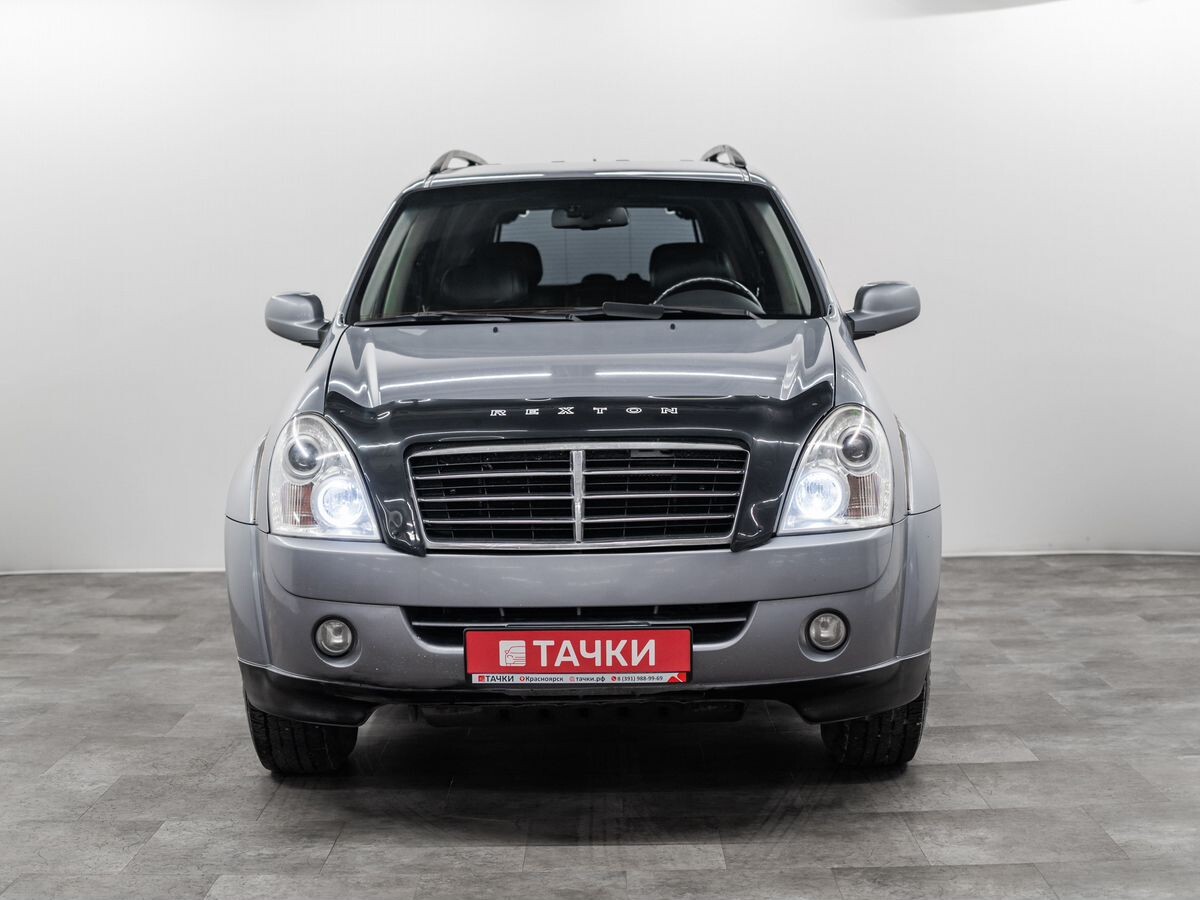 SsangYong Rexton 2012 - фото автомобиля