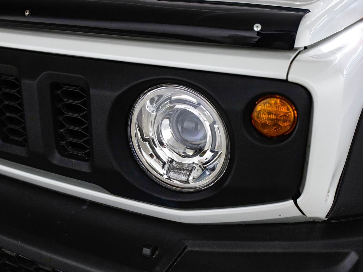 Suzuki Jimny Sierra 2020 - фото автомобиля