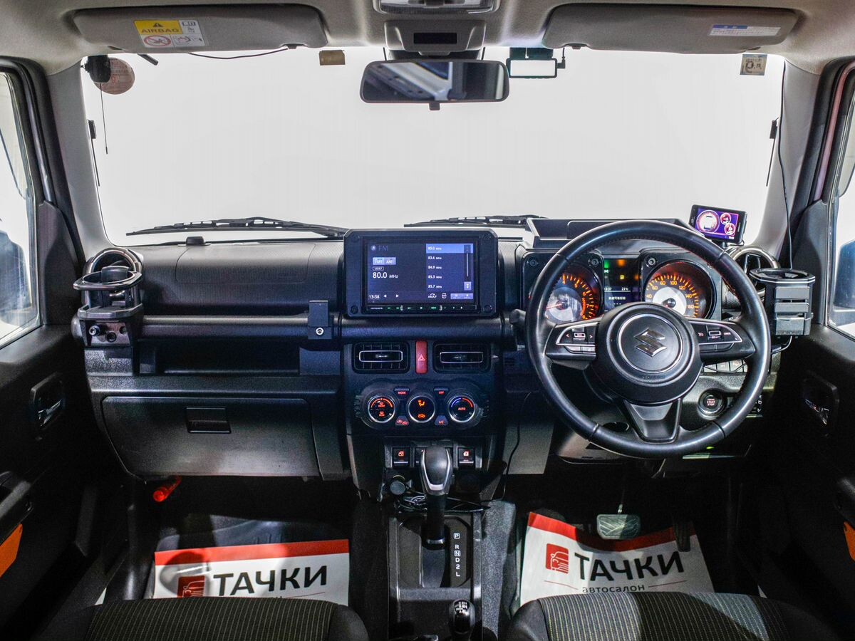 Suzuki Jimny Sierra 2020 - фото автомобиля