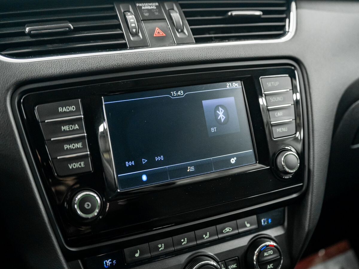 Skoda Octavia 2015 - фото автомобиля