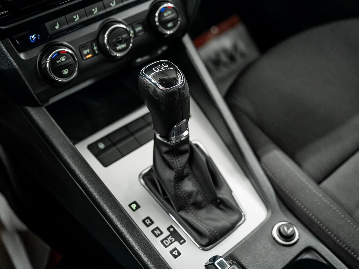 Skoda Octavia 2015 - фото автомобиля