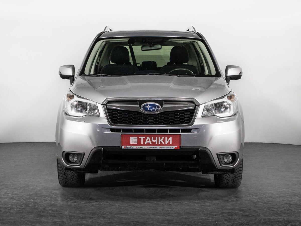 Subaru Forester 2015 - фото автомобиля