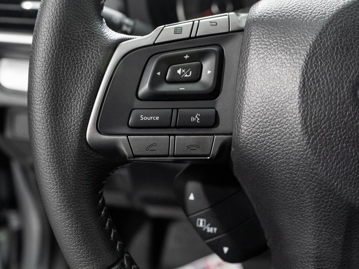 Subaru Forester 2015 - фото автомобиля