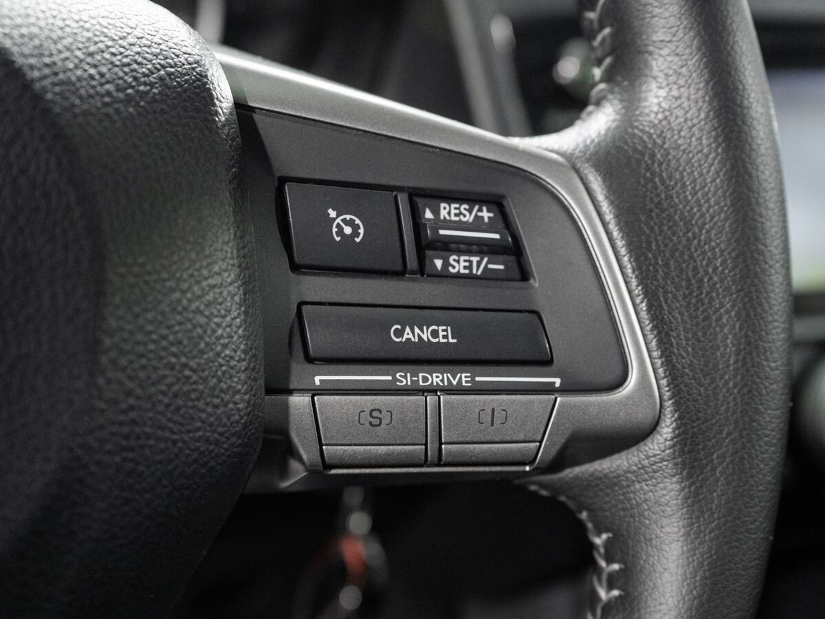 Subaru Forester 2015 - фото автомобиля