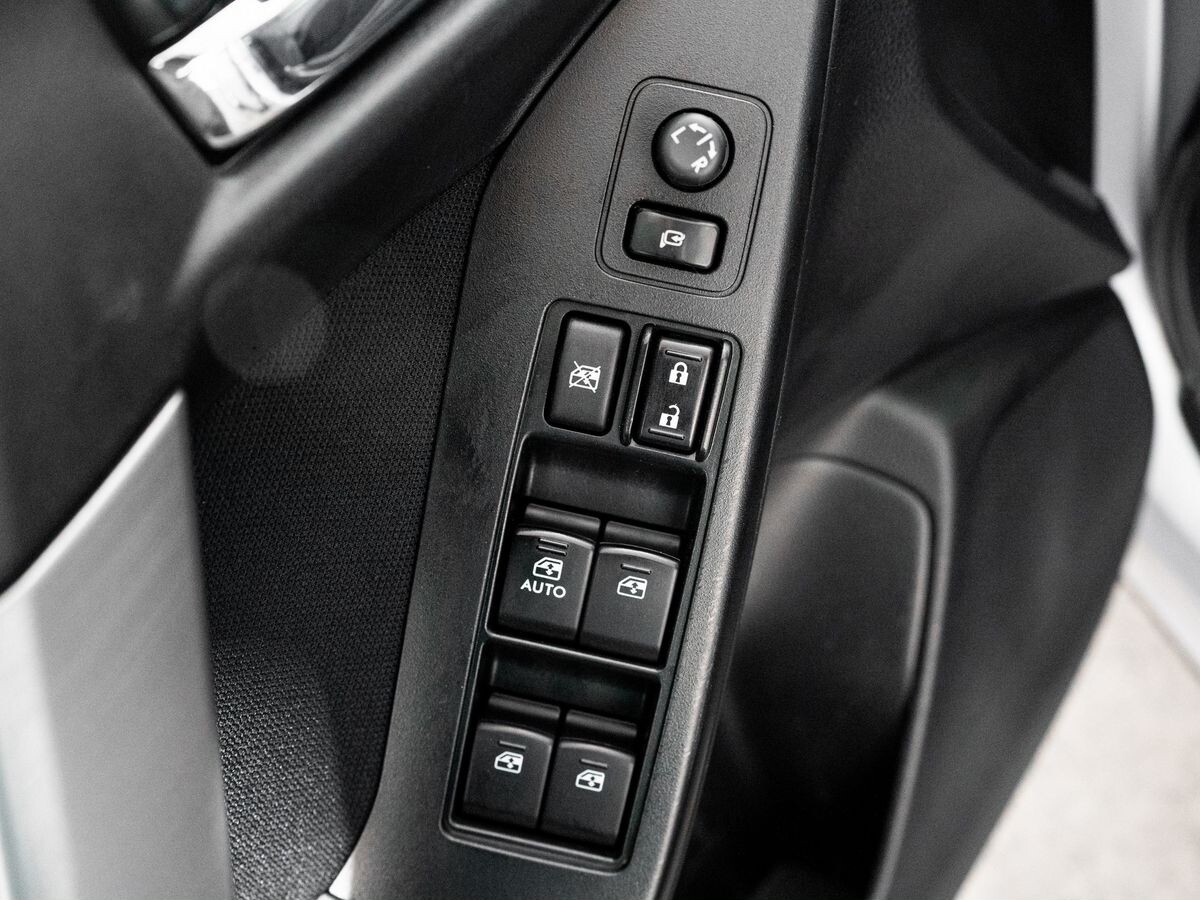 Subaru Forester 2015 - фото автомобиля