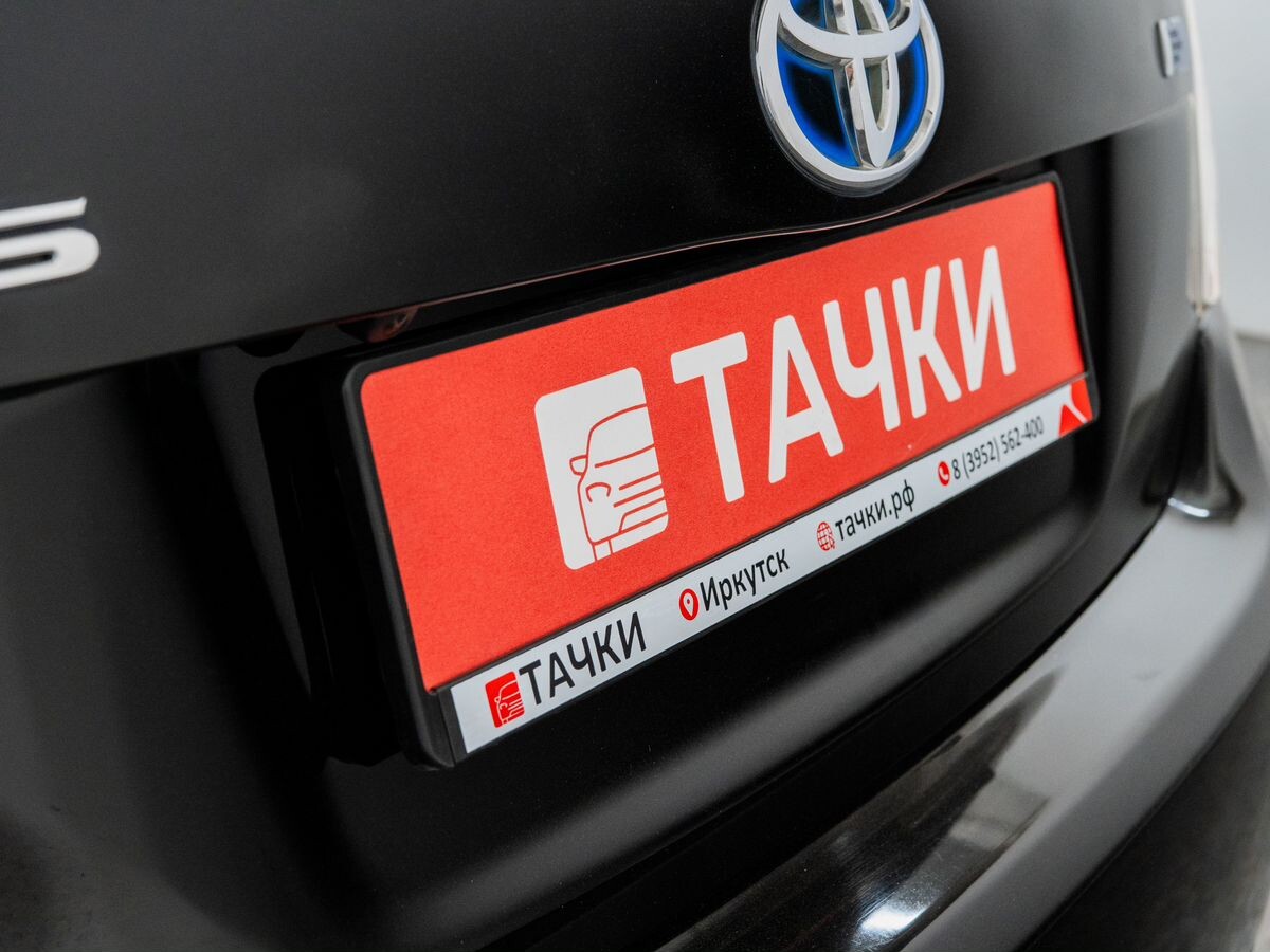Toyota Prius 2012 - фото автомобиля