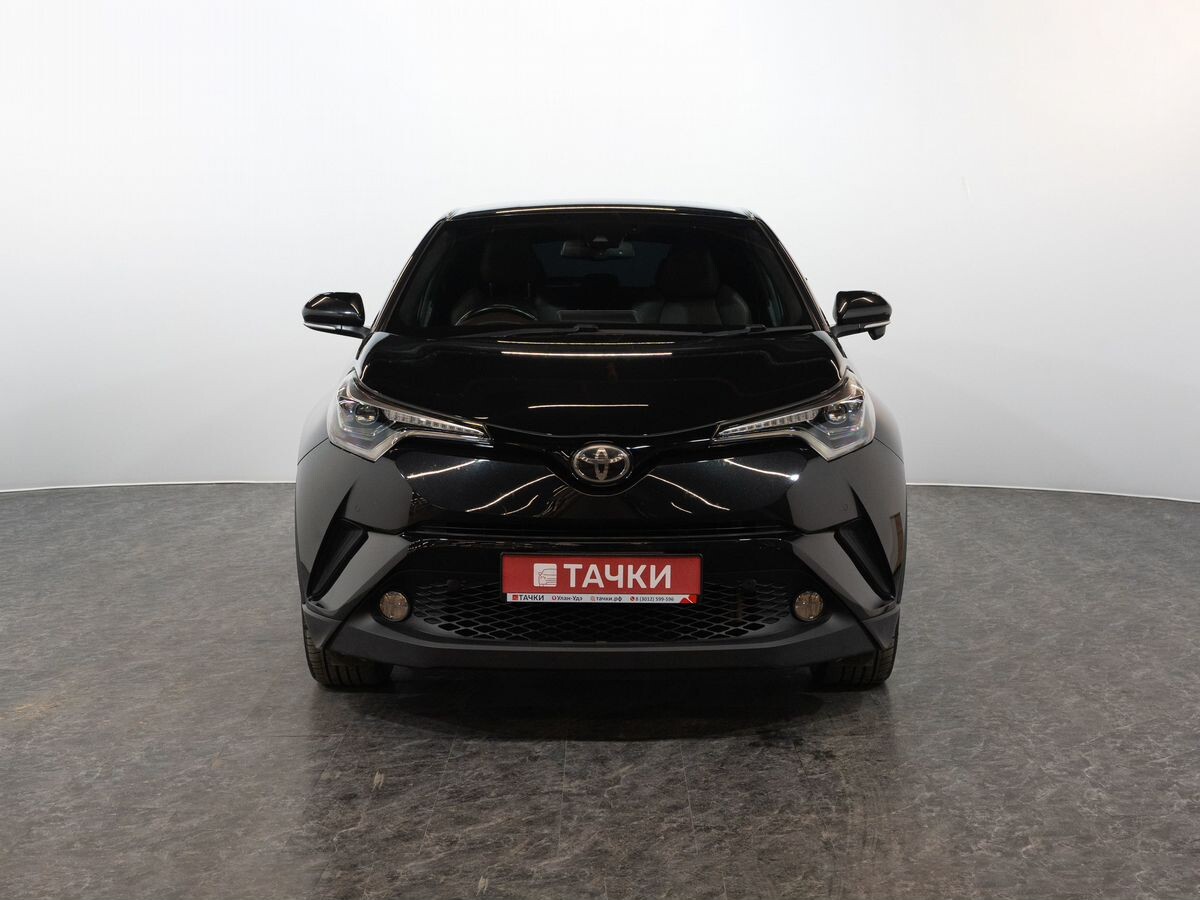 Toyota C-HR 2017 - фото автомобиля