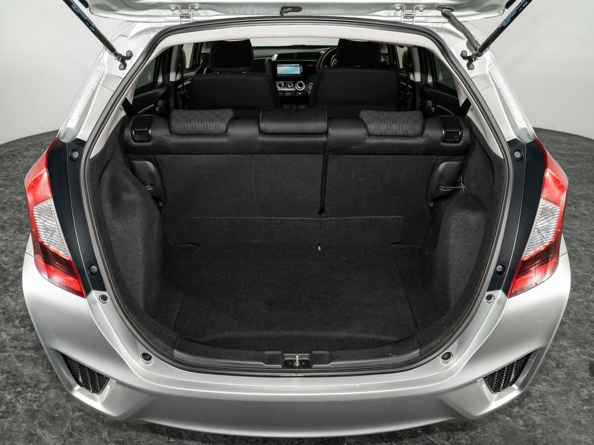 Honda Fit 2013 - фото автомобиля