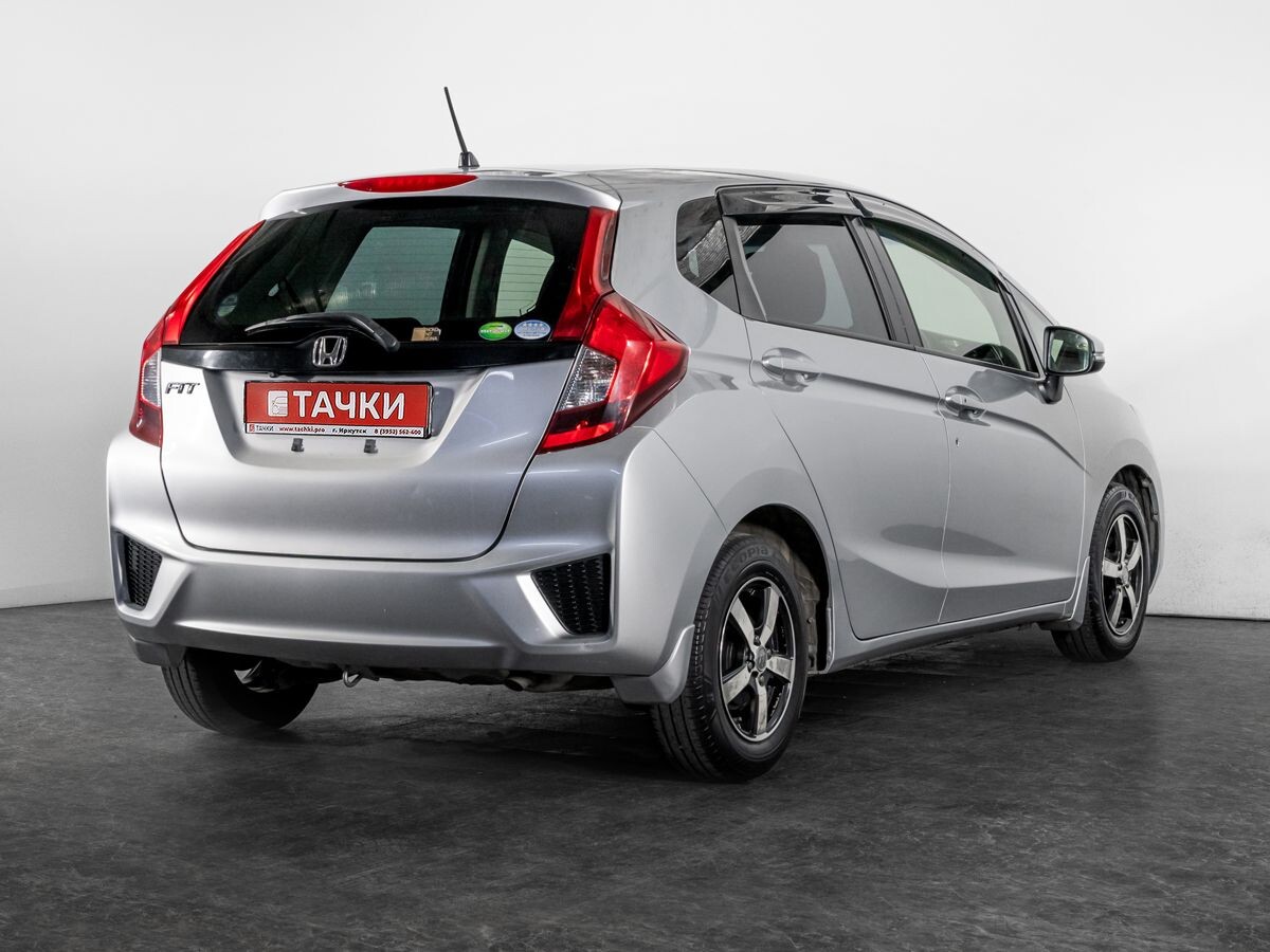Honda Fit 2013 - фото автомобиля