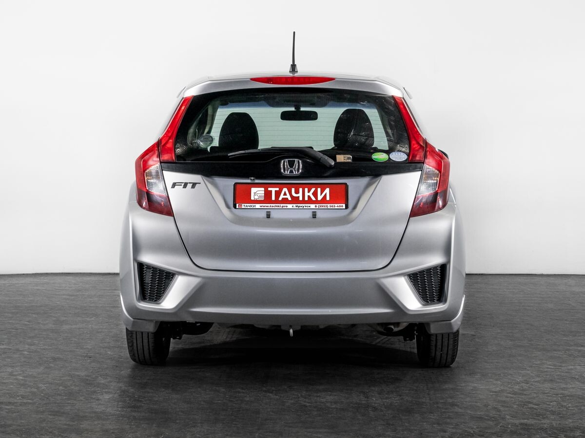 Honda Fit 2013 - фото автомобиля