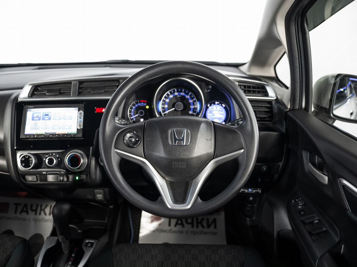 Honda Fit 2013 - фото автомобиля