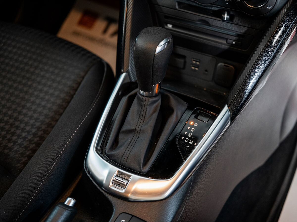 Mazda Demio 2019 - фото автомобиля