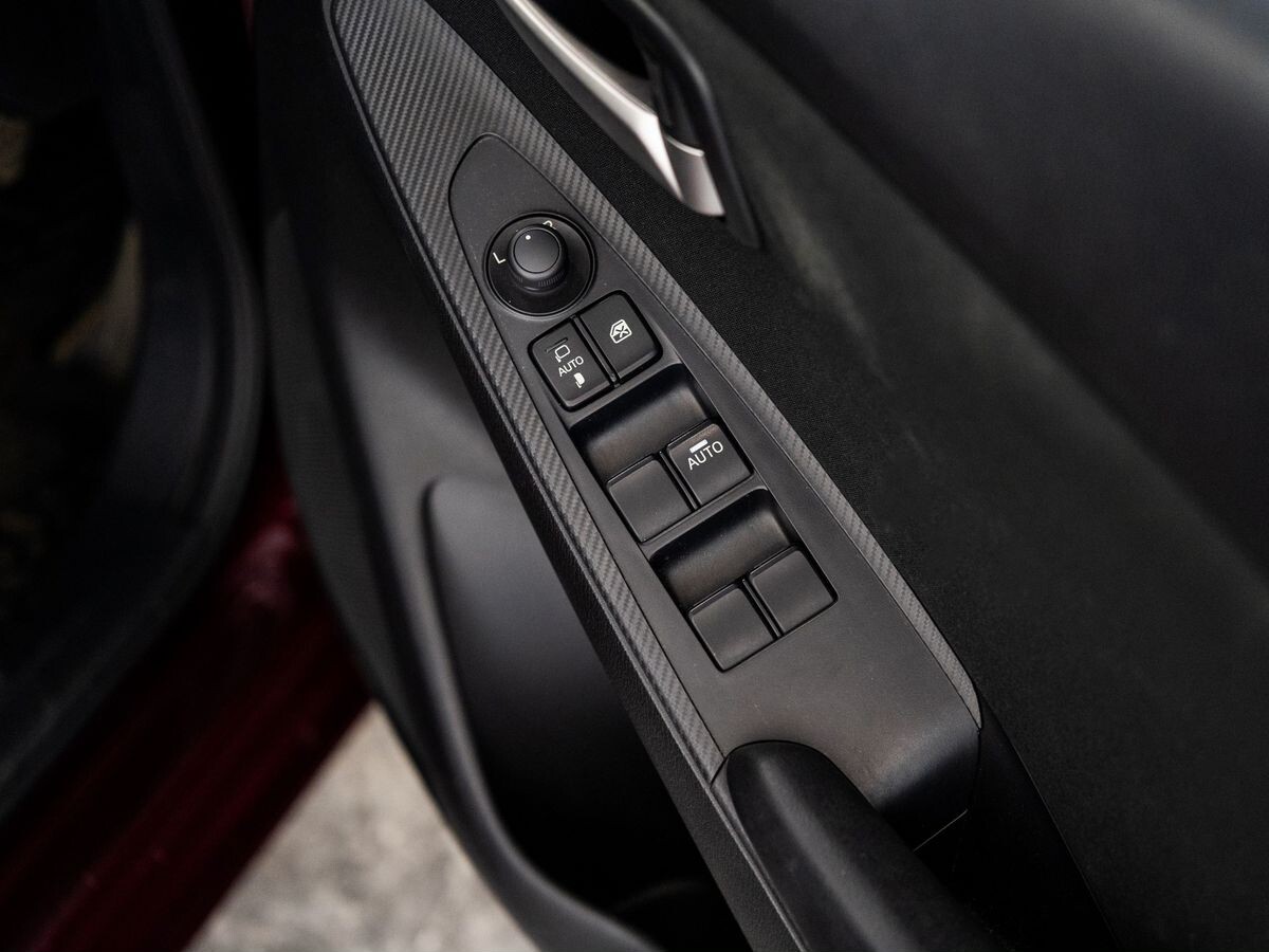 Mazda Demio 2019 - фото автомобиля
