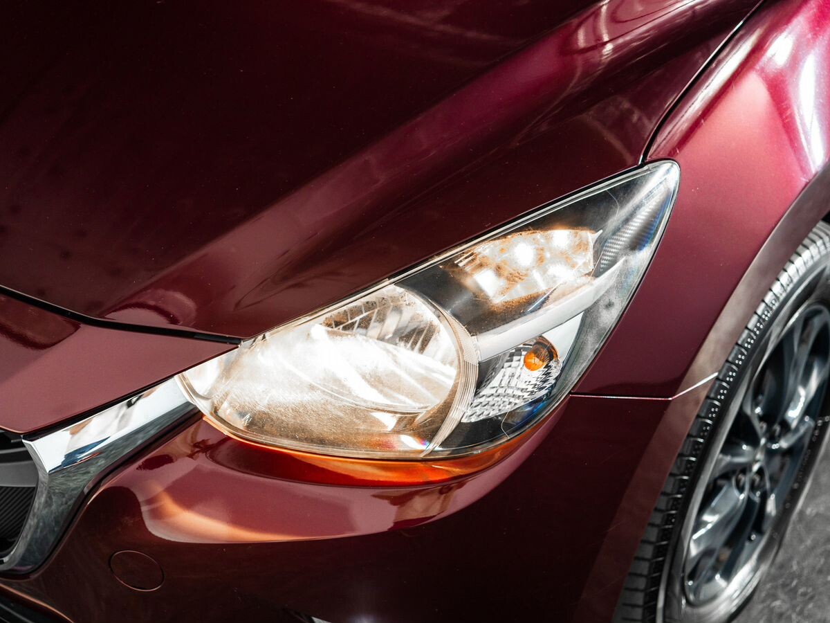 Mazda Demio 2019 - фото автомобиля