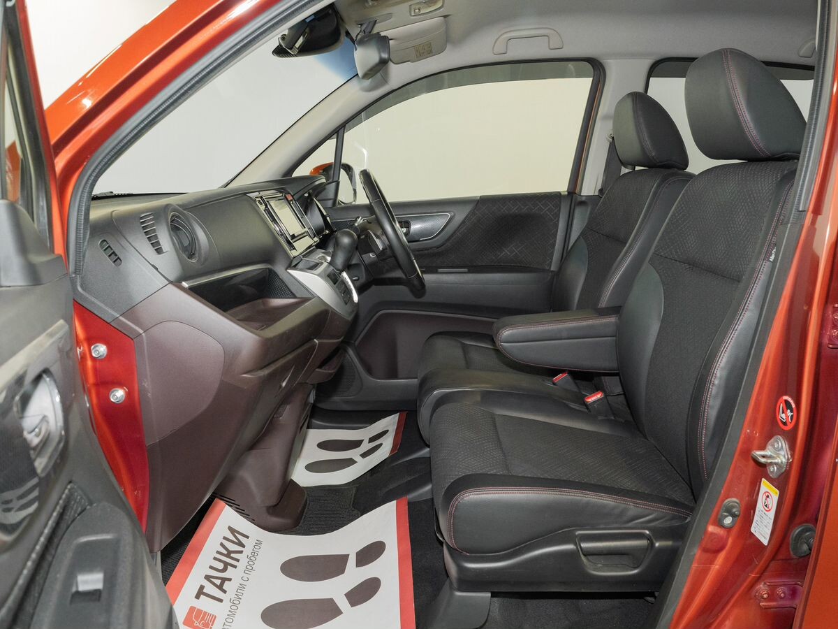 Honda N-WGN 2014 - фото автомобиля