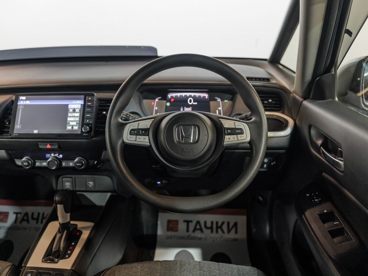 Honda Fit 2020 - фото автомобиля