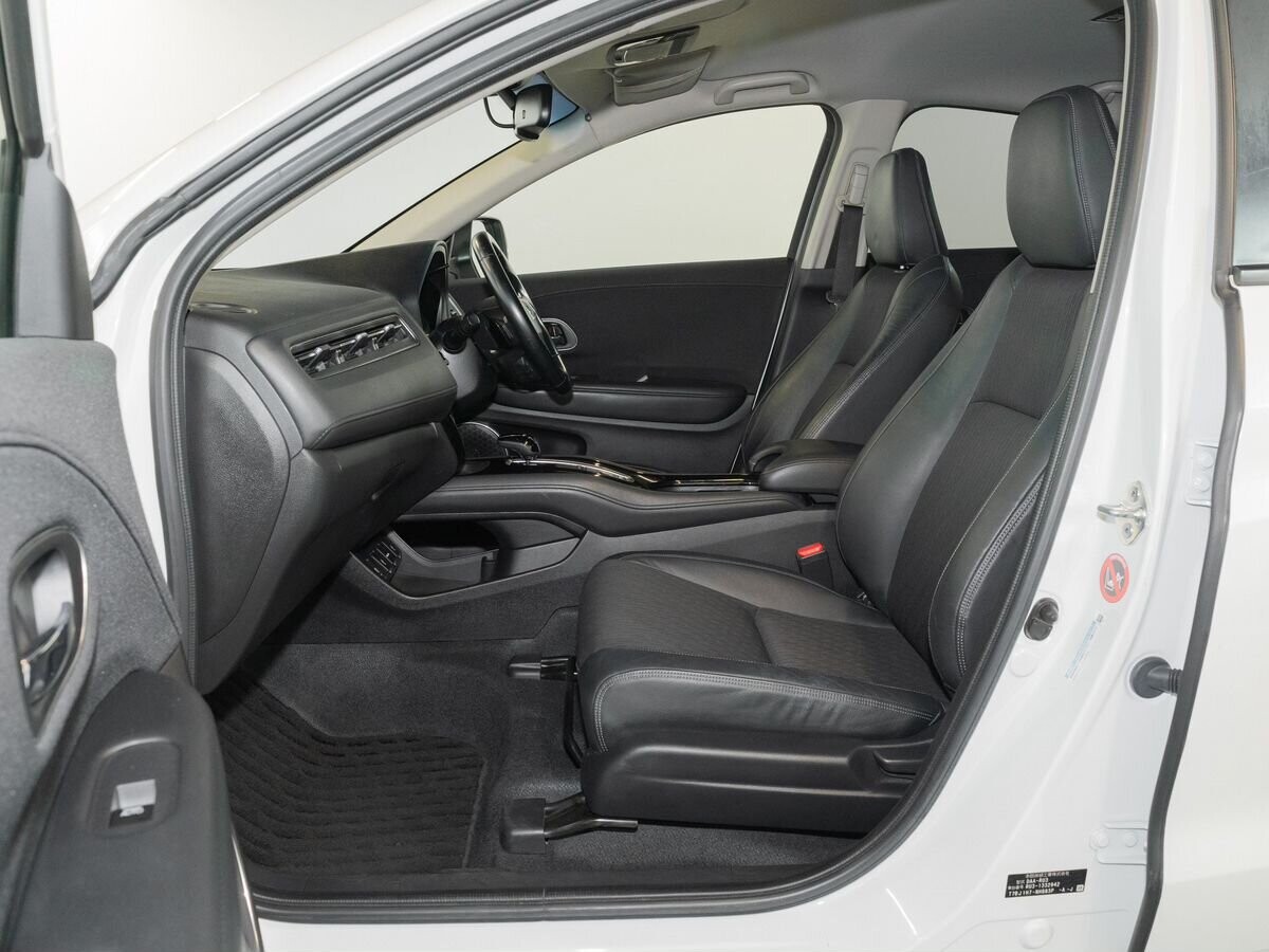 Honda Vezel 2019 - фото автомобиля