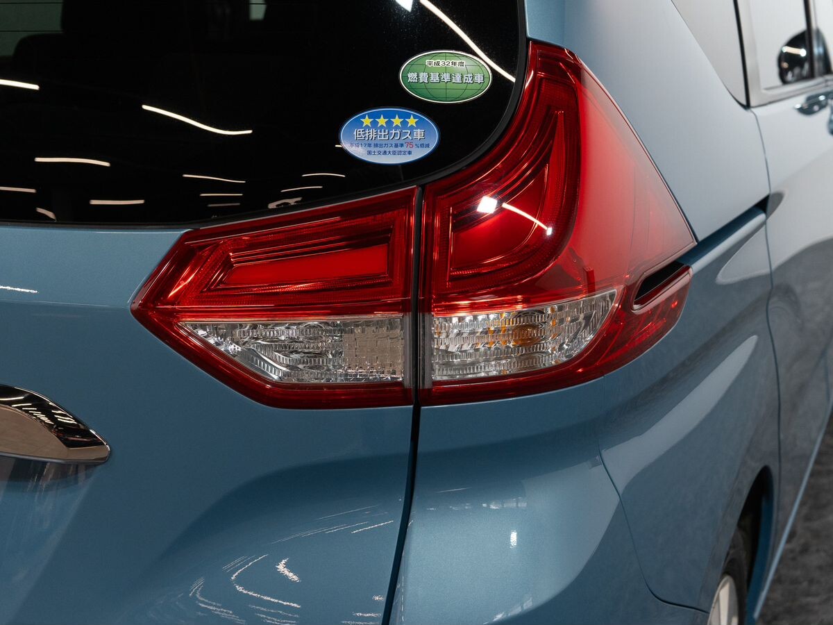 Honda Freed 2017 - фото автомобиля