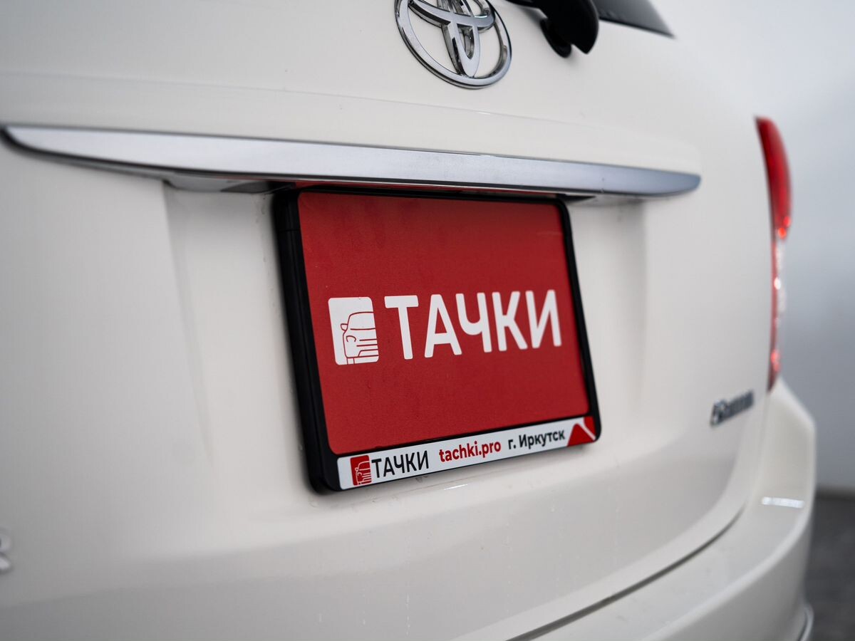 Toyota Corolla Fielder 2009 - фото автомобиля