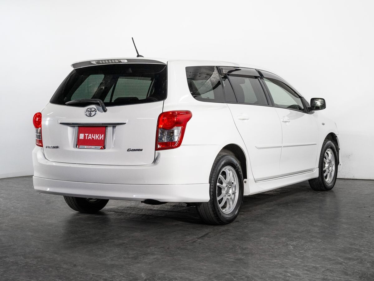 Toyota Corolla Fielder 2009 - фото автомобиля